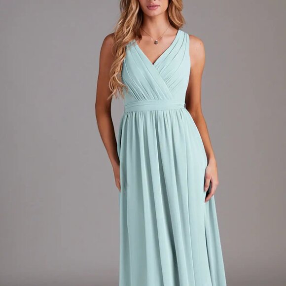NWT Azazie Kingsley Dress in Chiffon Mist - Picture 3 of 7